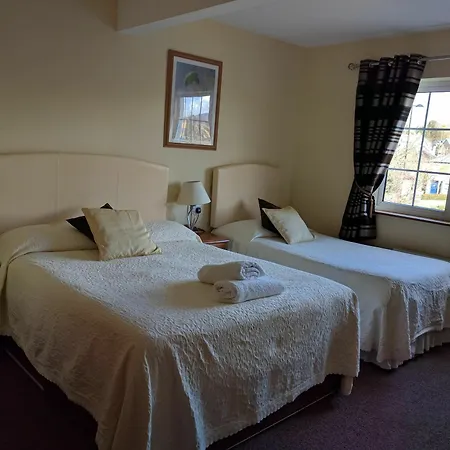 Slieve Bloom Manor Hostel